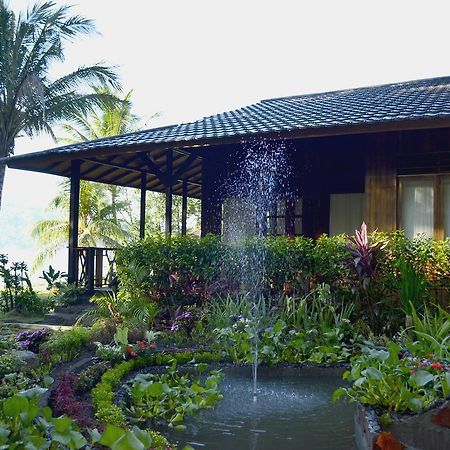 Kungkungan Bay Resort Bitung Dış mekan fotoğraf