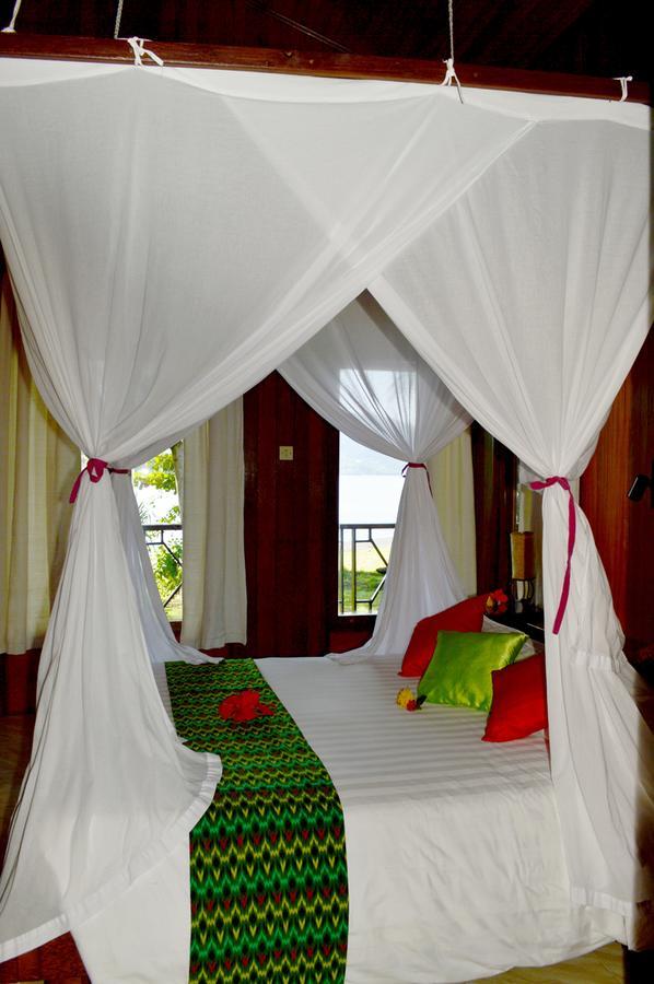 Kungkungan Bay Resort Bitung Dış mekan fotoğraf